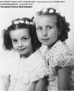Oran- SDV- 5046- 1954 06 06 COMMUNION PRIVEE EVELYNE et HELENE Photo par Mme BOUTIN du studio L ATELIER